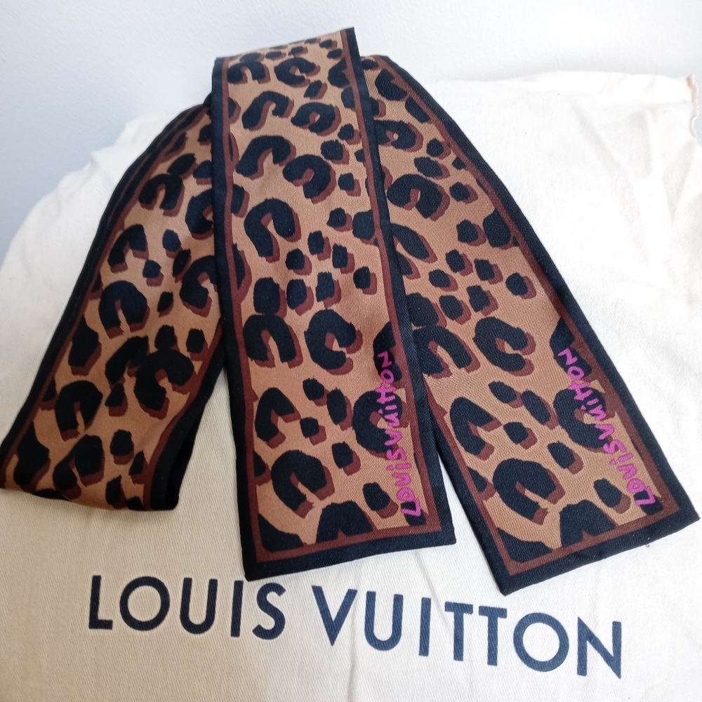 Louis Vuitton Leopard Bandeau